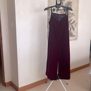 WildFang (Portland) cropped jumper. With pockets!